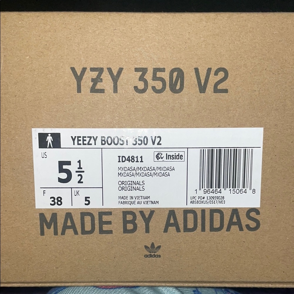 Adidas Yeezy Boost 350 V2 Sneakers